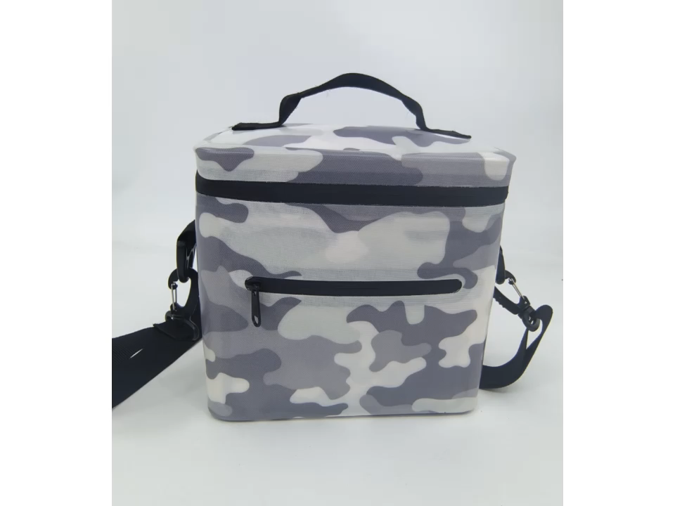 Bag Supplier Wholesale Fashion Camo Fully Waterproof Cooler Bag For Hiking Boating